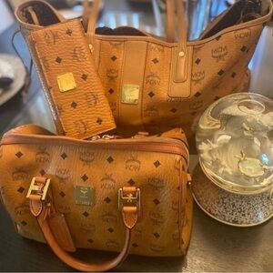 3 Piece MCM Tote Handbag Wallet